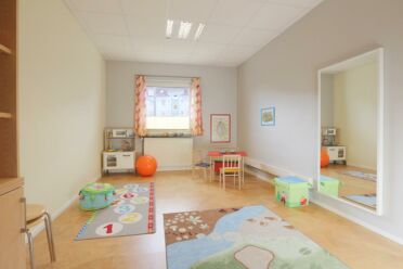 Ein Therapieraum mit Spielzeug